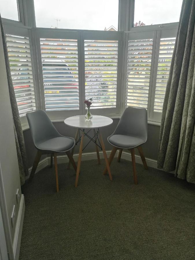 Greystones Guesthouse 휫비 외부 사진
